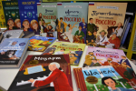 Книжная выставка "От страниц к профессии: литературные маршруты"